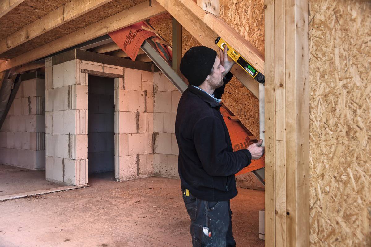 Stabila TECH 700 DA 18903 Digitaler Winkelmesser 450mm