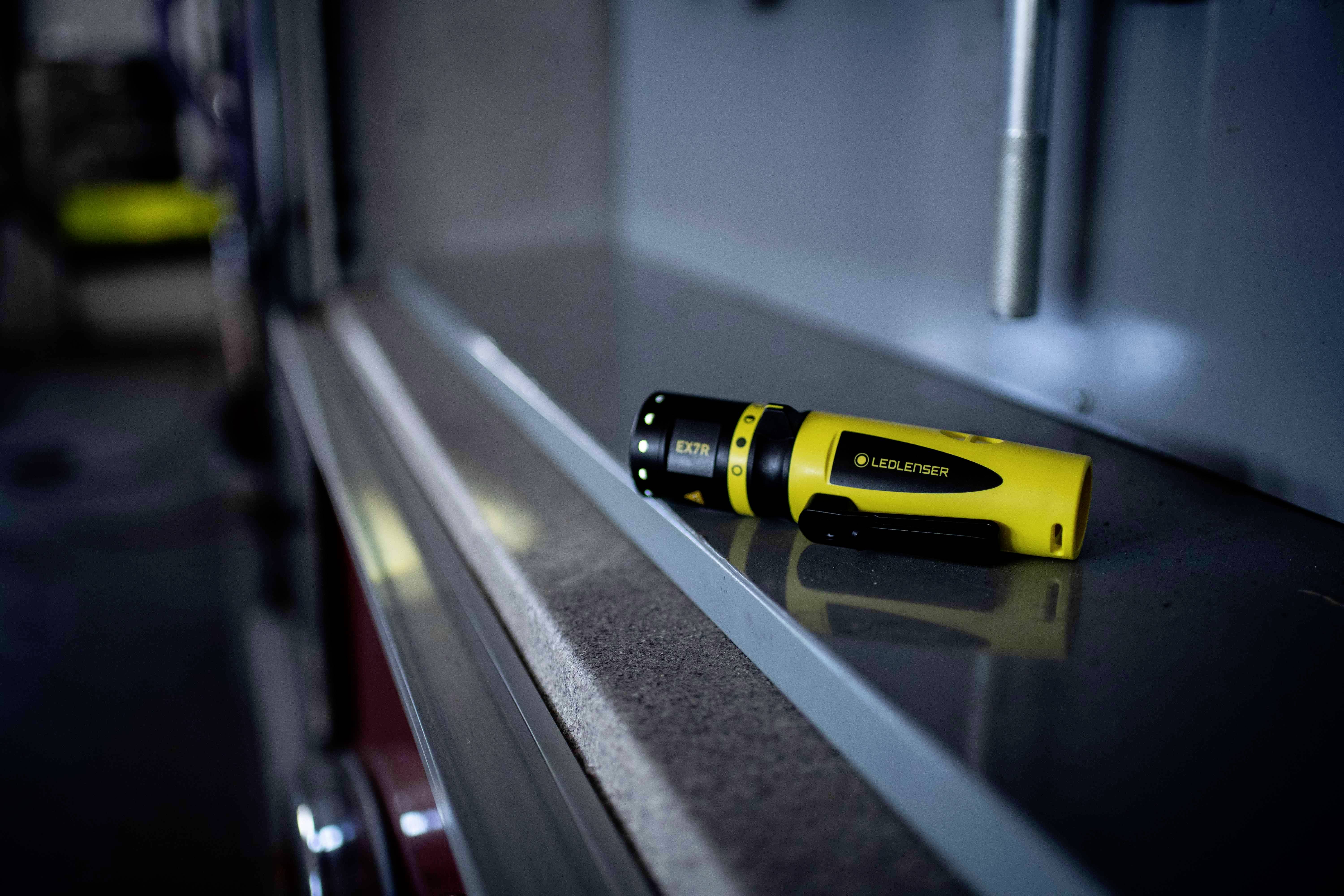 LED LENSER® Stabtaschenlampe EX7R