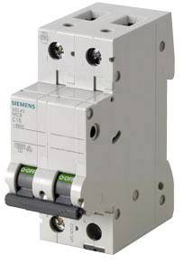 'Sicherungsschalter Siemens 5SL4, 10 Ampere, zwei Schalter mit grünem 