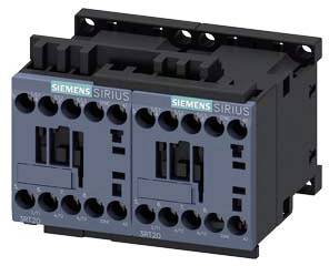 'Siemens SIRIUS Schütz', elektromechanisches Bauteil, dunkelgrau, mit mehreren Anschlussklemmen, für Steuerungsanwendungen in der Industrie.