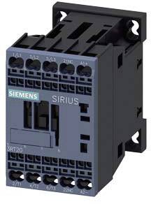 Ein elektrischer Schütz der Marke Siemens, Modell Sirius. Vorderansicht mit sichtbaren Anschlüssen und Aufschrift 'SIRIUS'.
