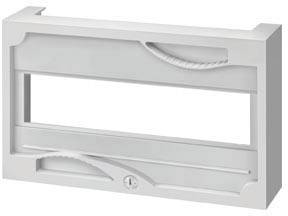 Ein rechteckiger, leerer Bilderrahmen aus weißem Holz, schlicht gestaltet, ohne sichtbare Dekoration oder Inhalt.