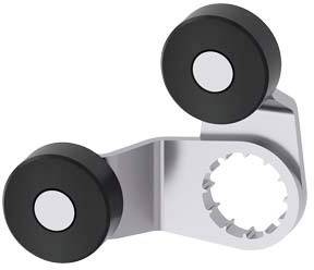 Ein silbernes Metallteil mit zwei schwarzen, runden Elementen auf beiden Seiten und einer gezackten Öffnung in der Mitte.