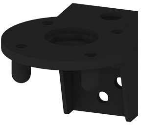 Ein schwarzes, winkelförmiges Kunststoffteil mit mehreren Löchern, vermutlich Teil einer Halterung oder eines Befestigungssystems.