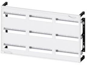 Weiße, rechteckige Wandhalterung mit mehreren Schlitzen zur Befestigung von Geräten oder Zubehör.