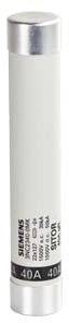 Eine zylindrische Sicherung mit metallenen Enden und der Aufschrift '40A 500V'. Geeignet für elektrische Schutzanwendungen.