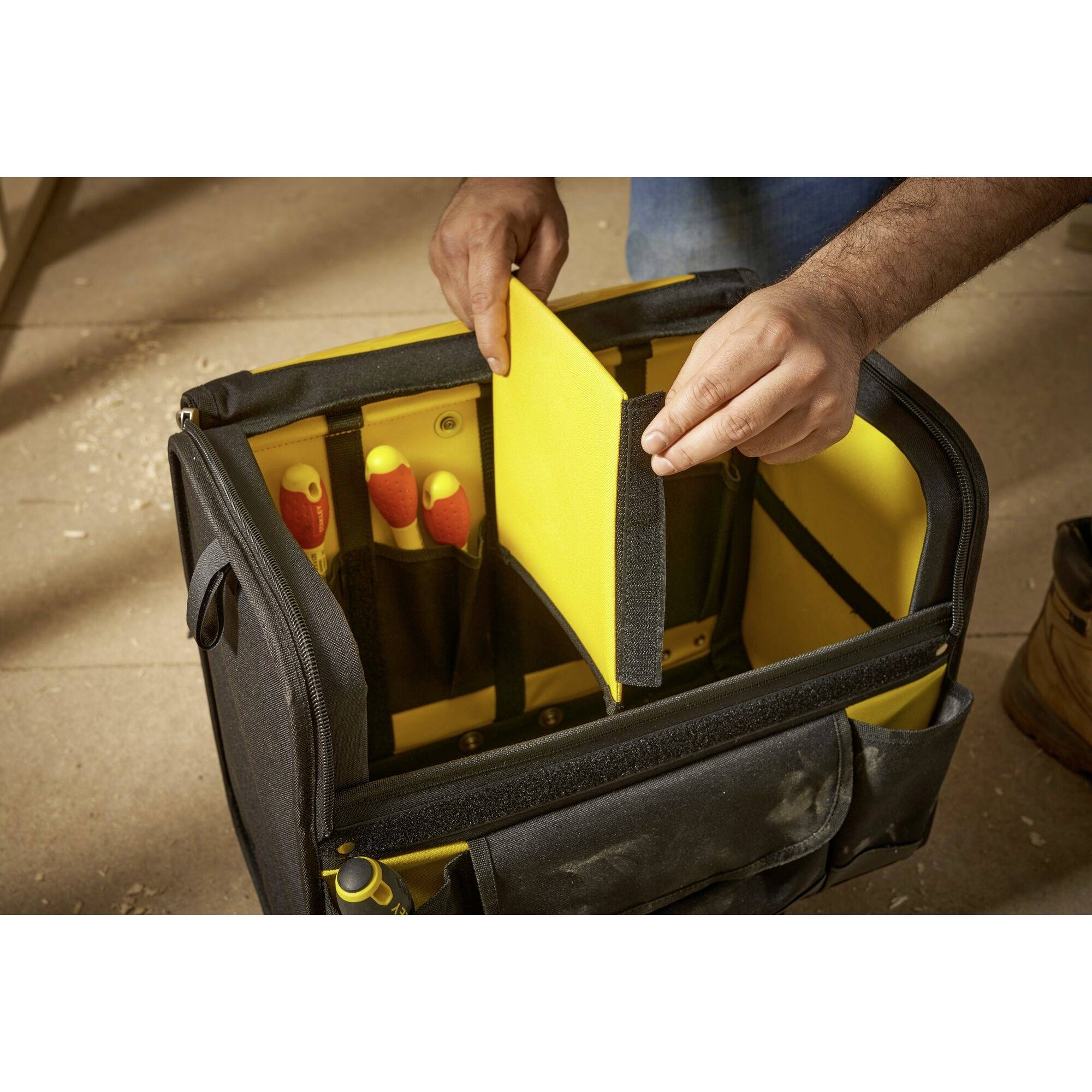 STANLEY 1-97-515 Werkzeugkoffer unbestückt (L x B x H) 46 x 33 x 45 cm