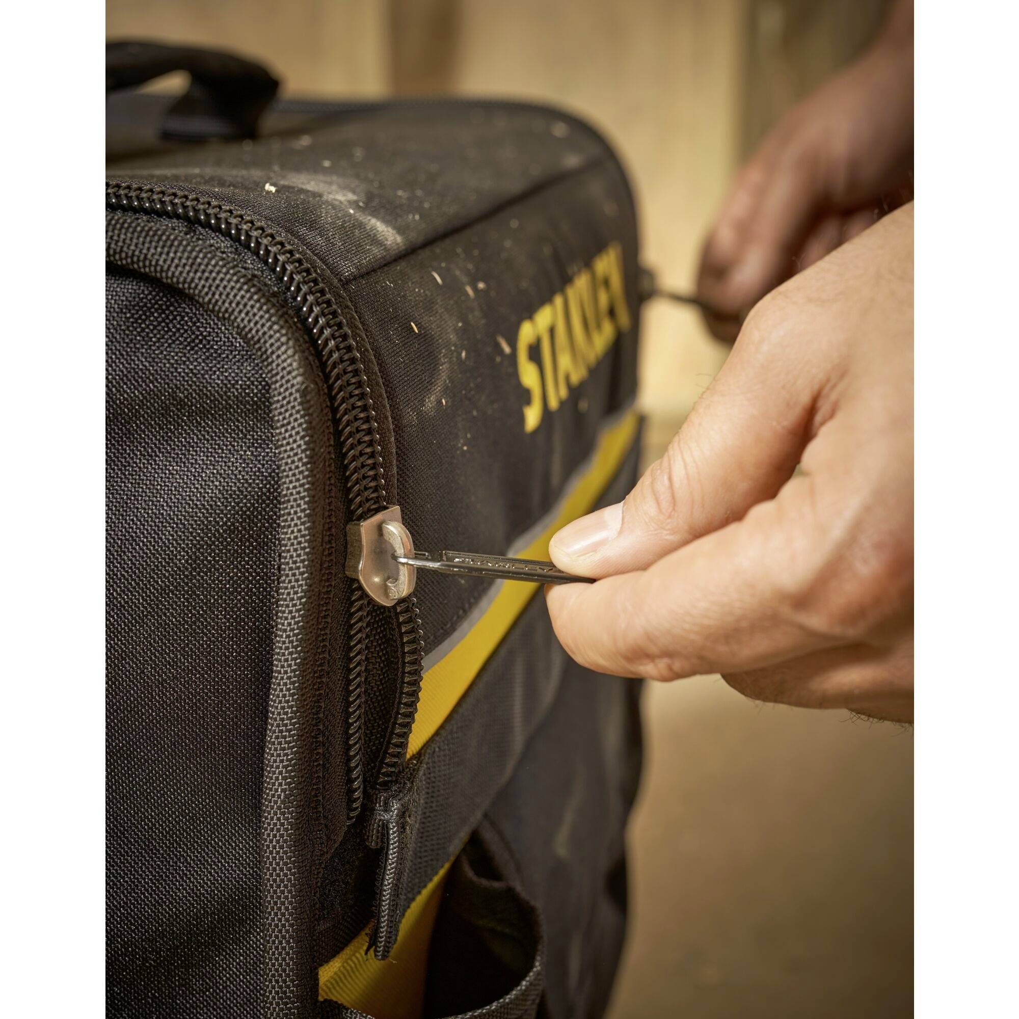STANLEY 1-97-515 Werkzeugkoffer unbestückt (L x B x H) 46 x 33 x 45 cm