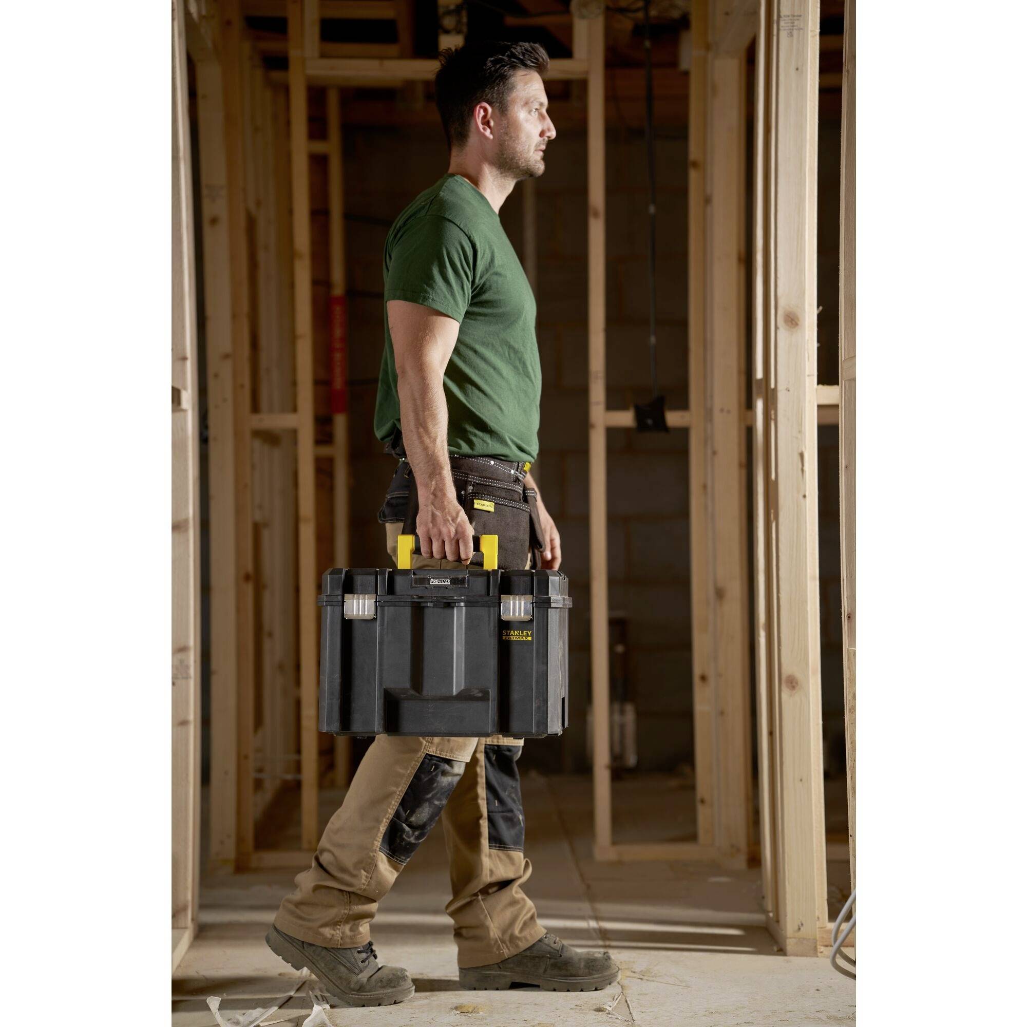 STANLEY FMST1-71971 Werkzeugkoffer unbestückt (L x B x H) 44 x 33 x 33cm