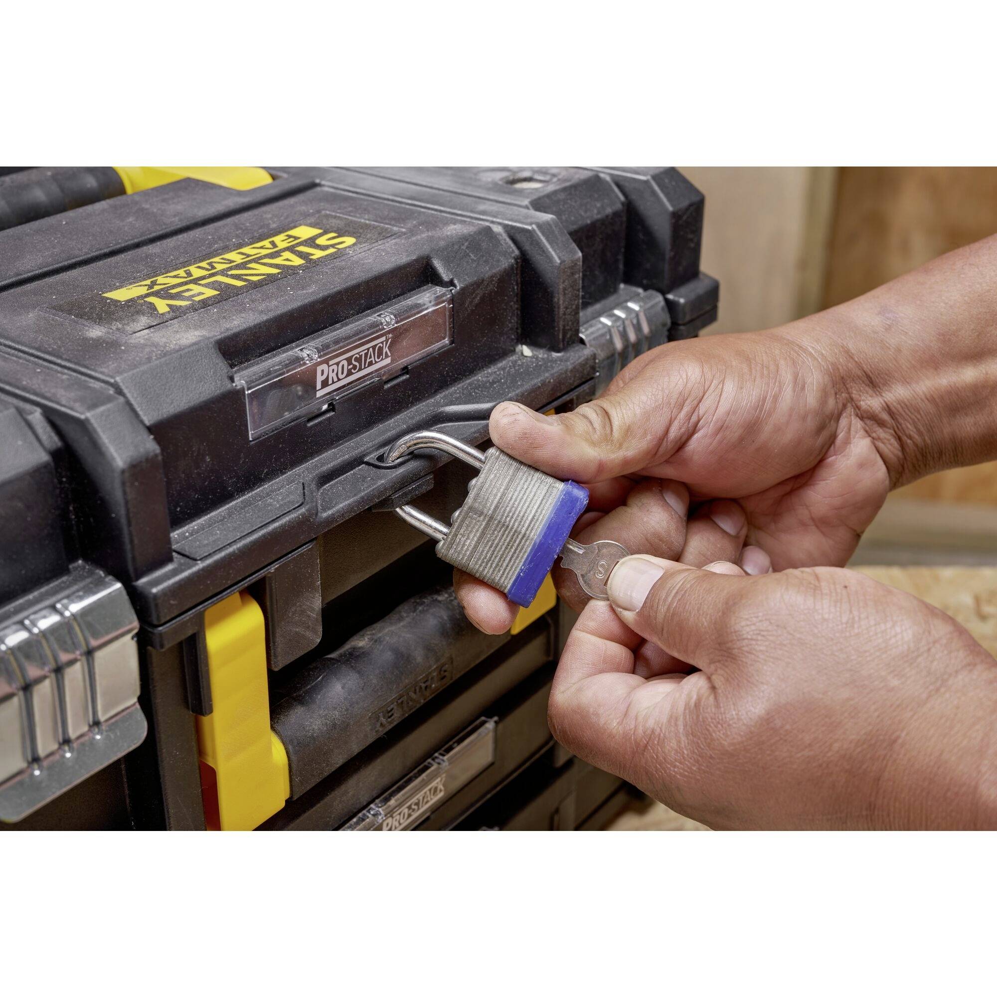 STANLEY FMST1-71981 Werkzeugkoffer unbestückt (L x B x H) 44 x 33 x 33 cm