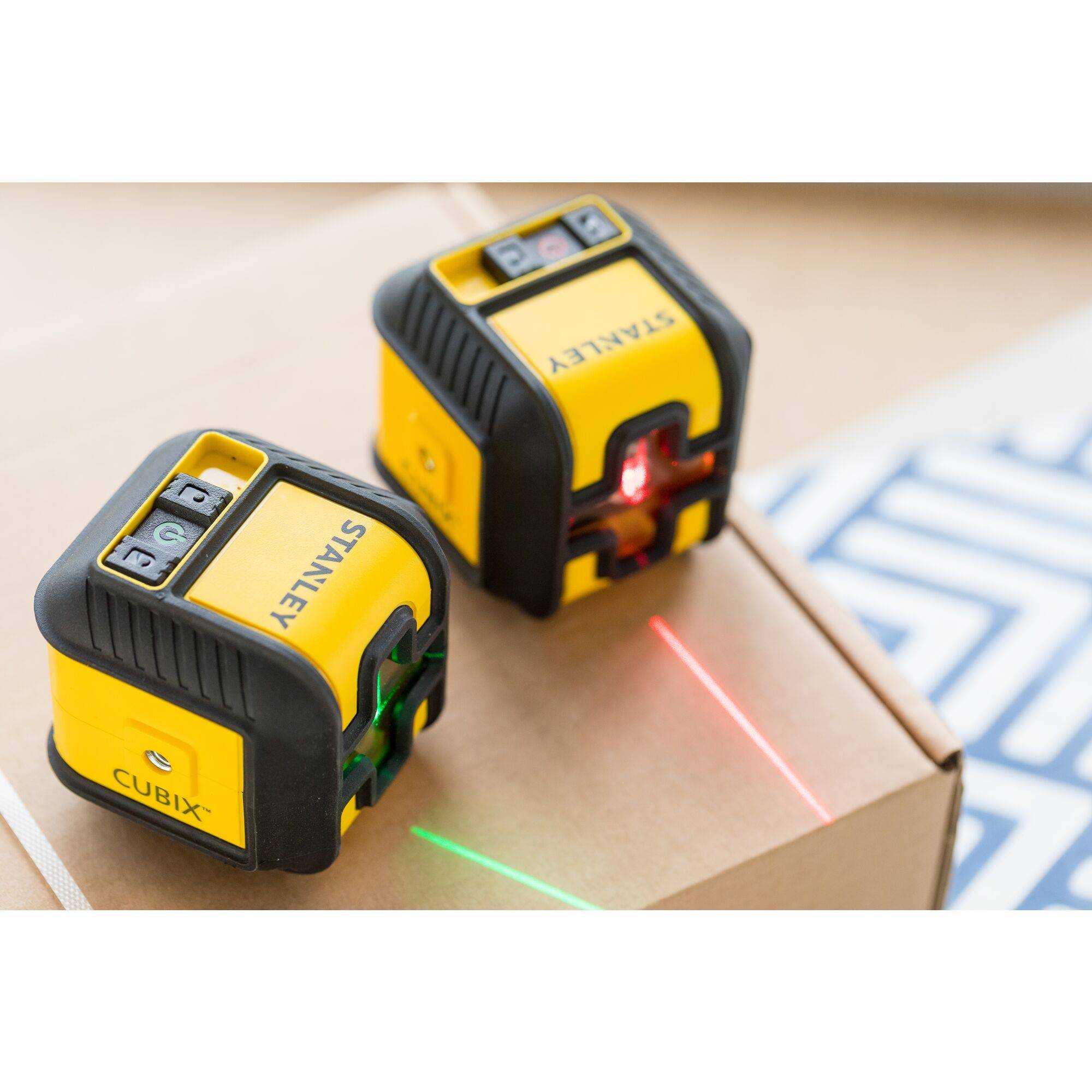 STANLEY Stanley Kreuzlinienlaser