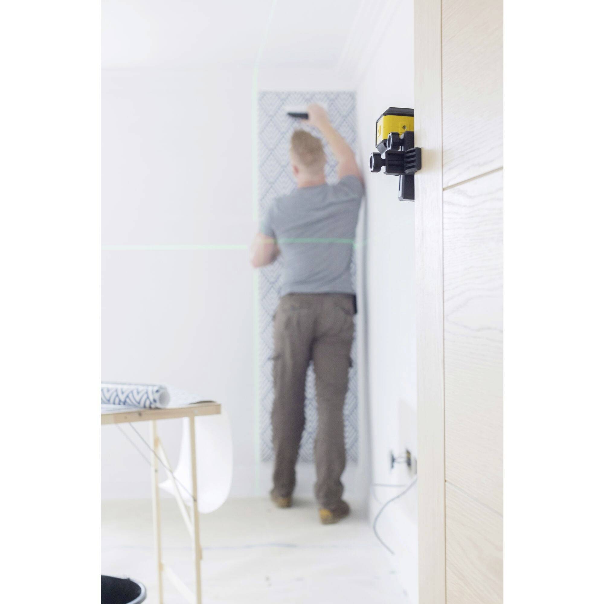 STANLEY Kreuzlinienlaser