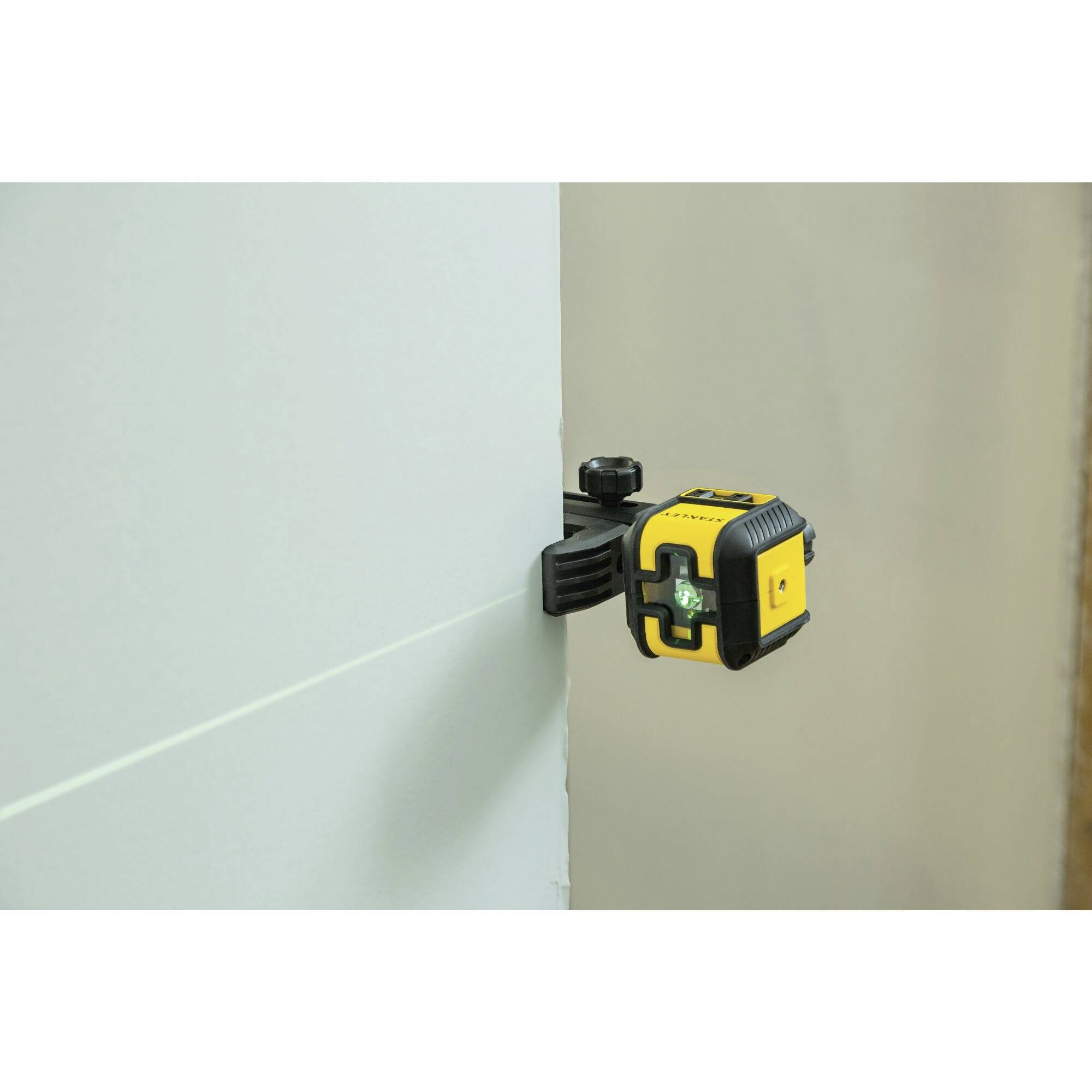 STANLEY Kreuzlinienlaser