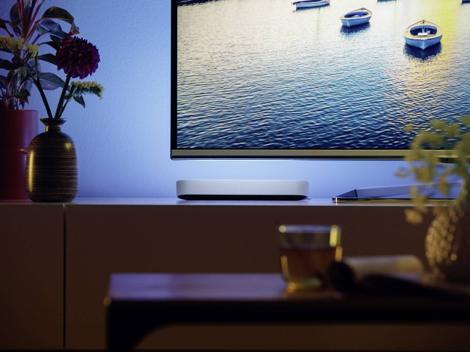 Philips Hue LED Lightbar Basis-Set 78201/31/P7 Play LED fest eingebaut 6W RGBW