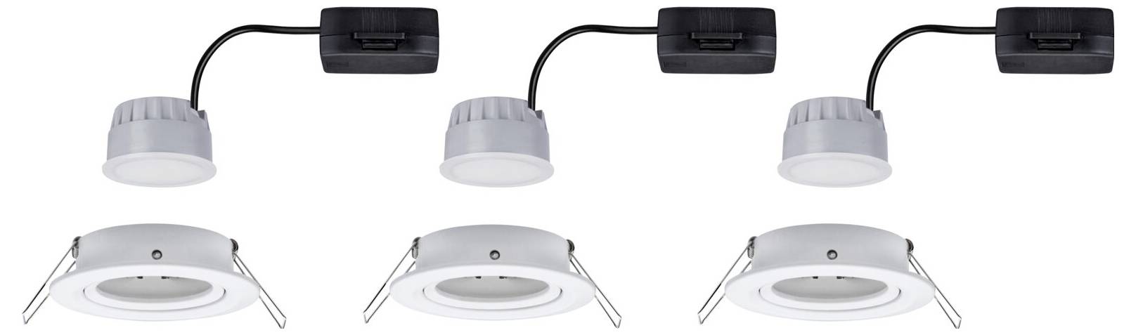 Drei runde LED-Einbaustrahler mit weißem Rahmen und schwarzen Anschlüssen in einer Reihe montiert.