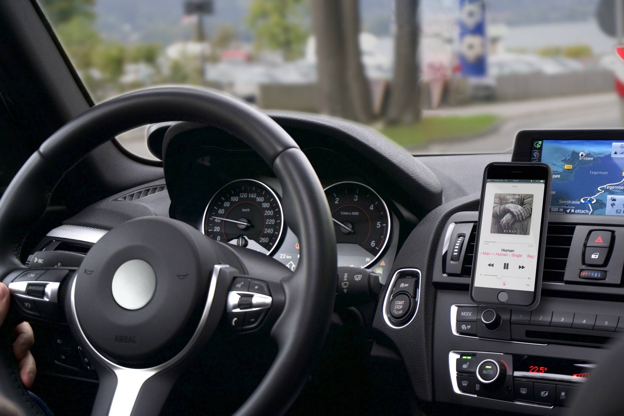 Ansmann Smart Magnet Lüftungsgitter-Halterung Handy-Kfz-Halterung