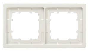 Ein rechteckiger, zweifacher weißer Rahmen zur Montage von Schaltern oder Steckdosen an einer Wand.