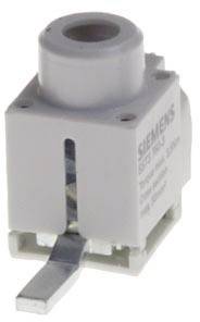 Grauer, blockförmiger elektrischer Schalter von Siemens mit Hebel an der Unterseite.