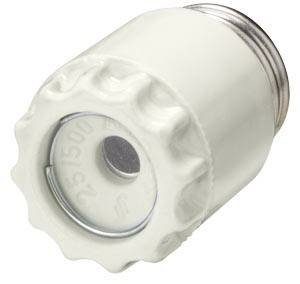 Ein weißer Sicherungsautomat in zylindrischer Form mit geriffelter Kappe und Metallgewinde, vor neutralem Hintergrund.