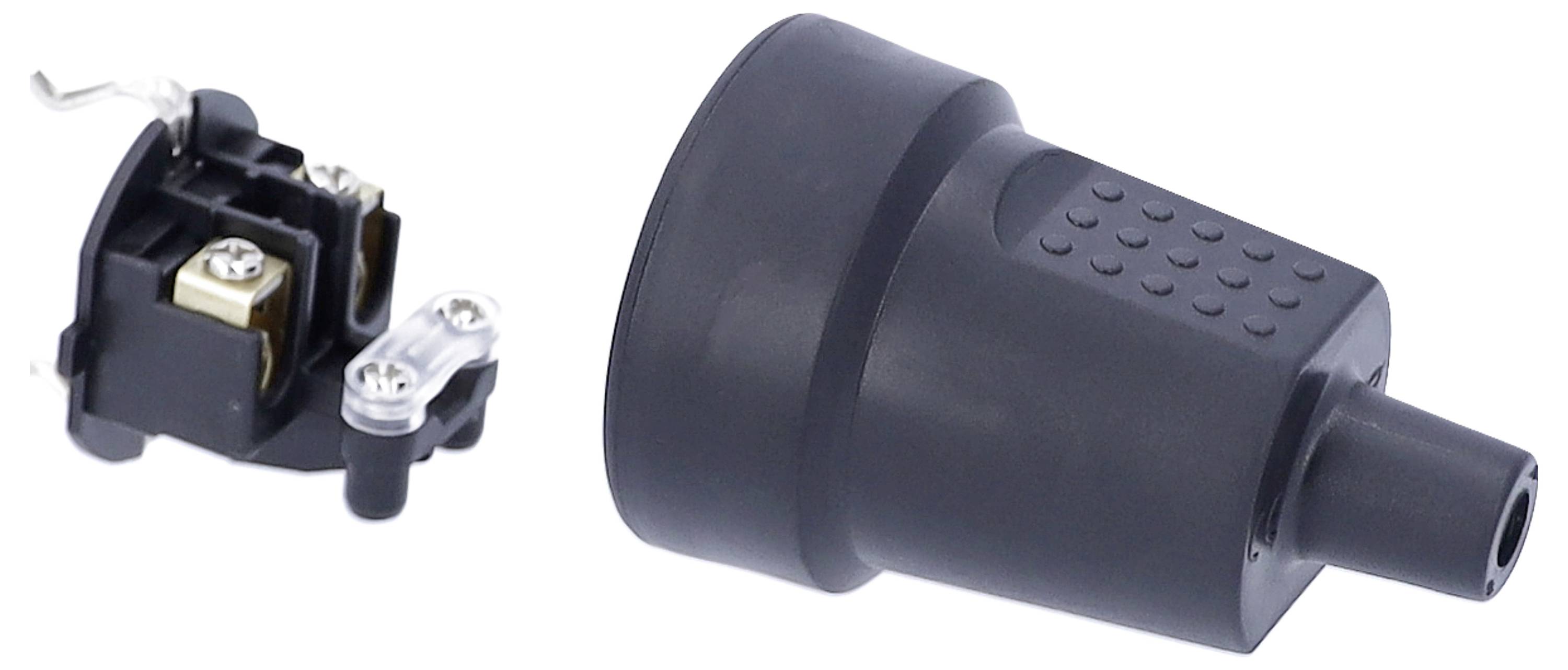 Schwarzer Adapter und Schuko-Stecker auseinandergebaut. Der Adapter hat ein geripptes Design für besseren Halt.