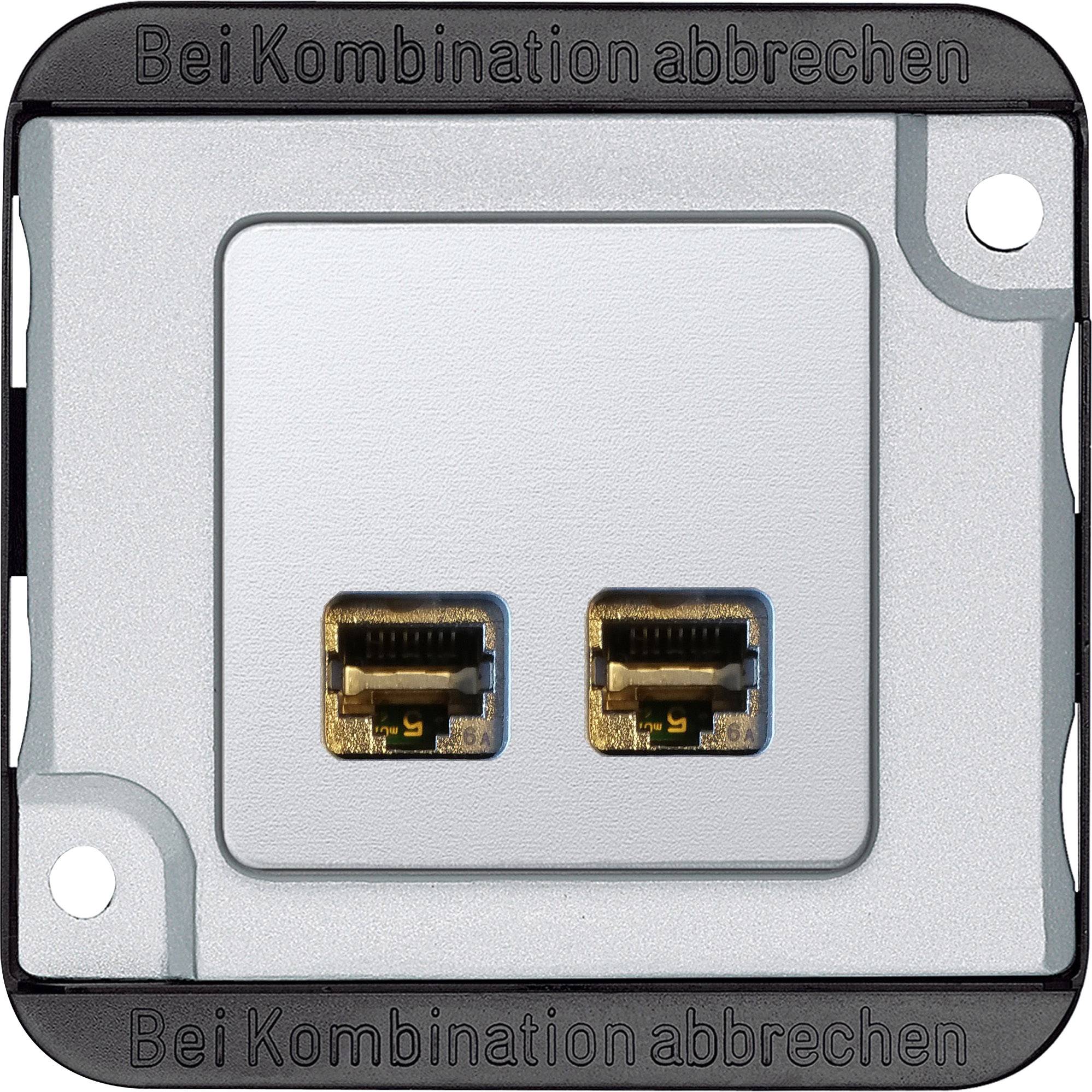 Zwei Netzwerkanschlüsse in einer Wandsteckdose. Oben steht: Bei Kombination abbrechen.