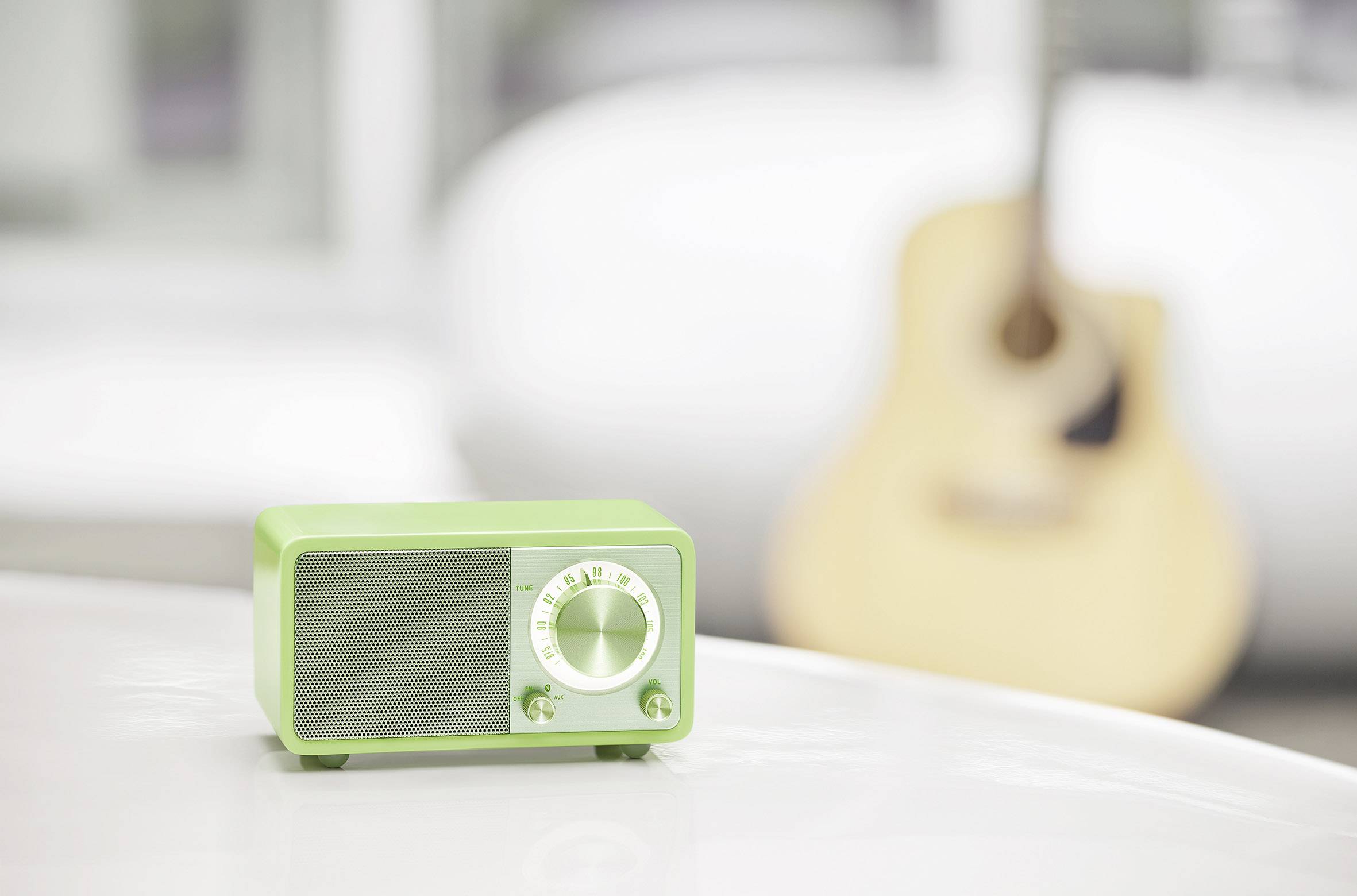 Sangean WR-7 Genuine Mini Tischradio UKW Bluetooth® wiederaufladbar Grün