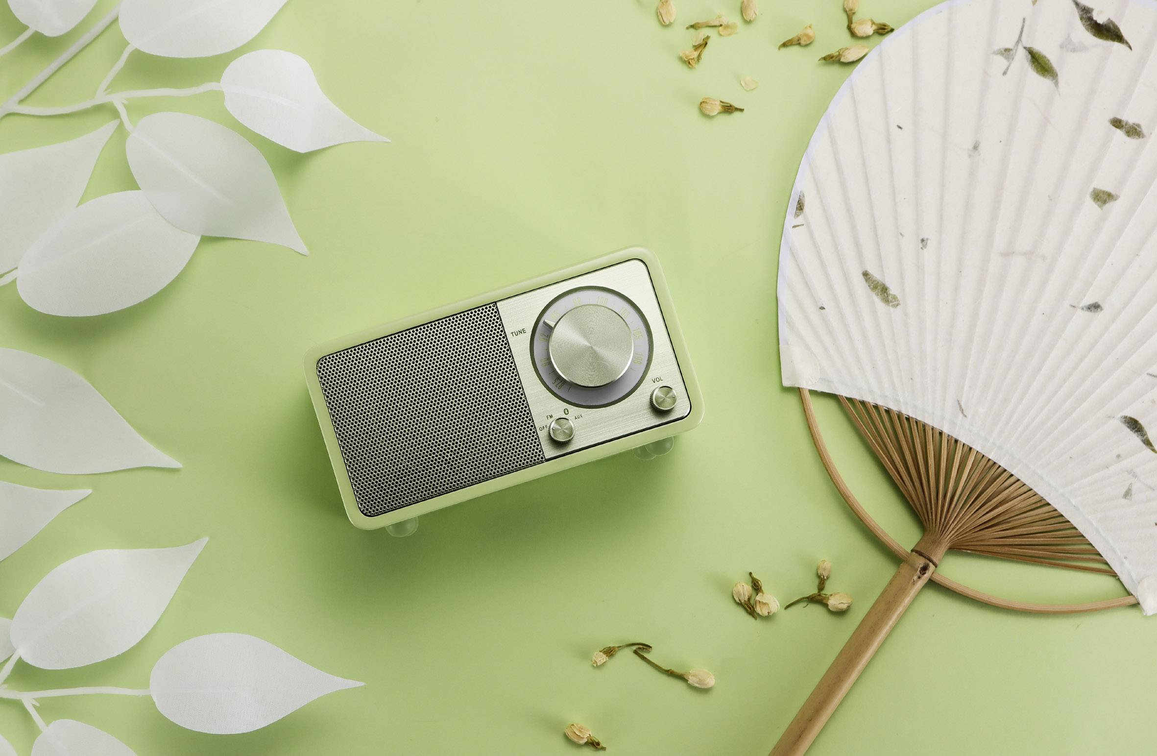 Sangean WR-7 Genuine Mini Tischradio UKW Bluetooth® wiederaufladbar Grün