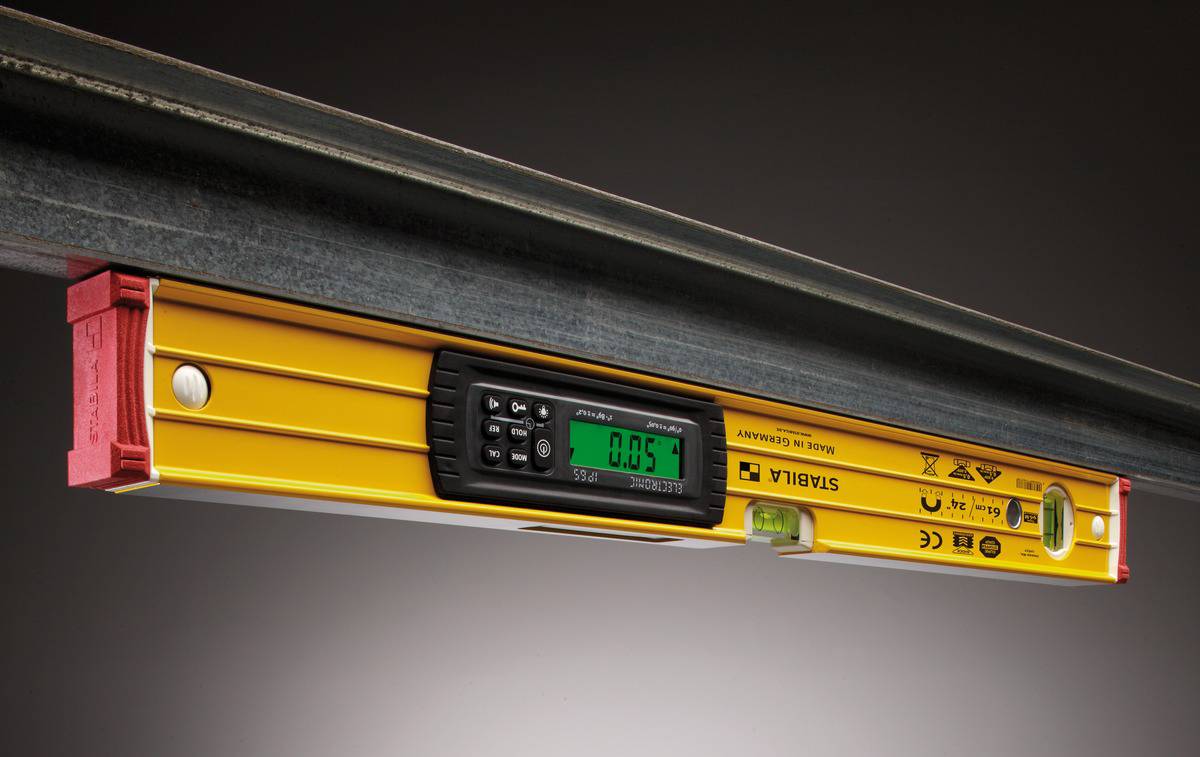 Stabila TECH 196 M electronic IP 65 17677 Digitale Wasserwaage mit Magnet 61 cm