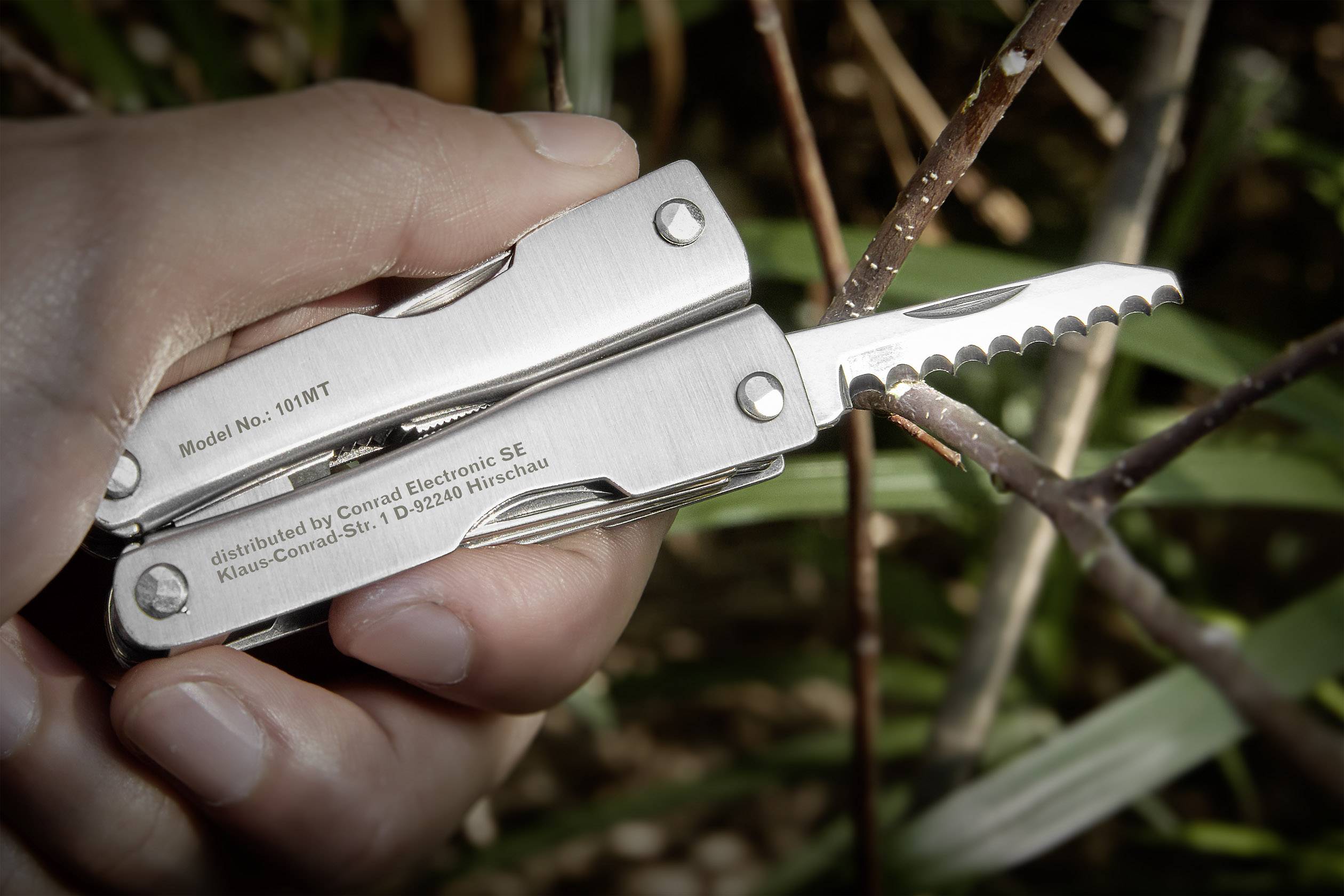 Multitool mit 12 Funktionen