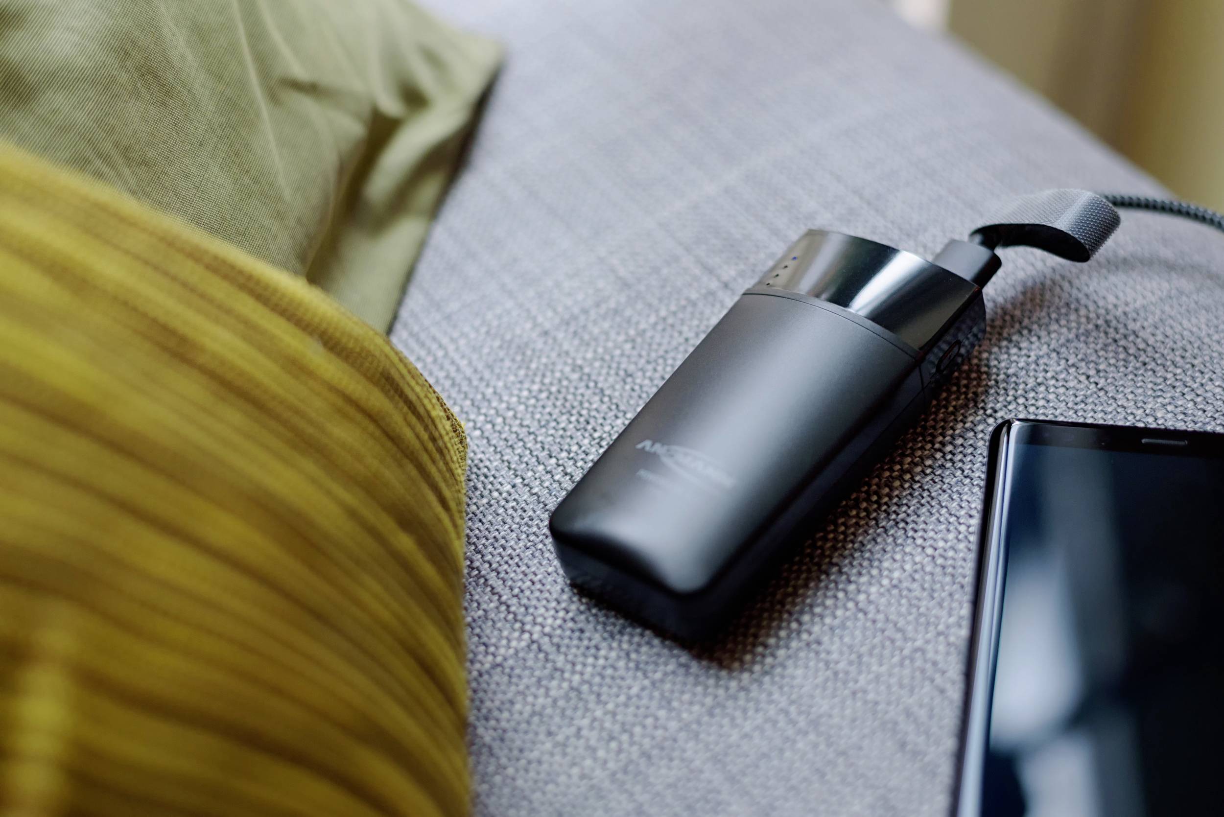 Ansmann 5.4 Typ C Powerbank 5000 mAh Smart IC Li-Ion Micro USB, USB-C™ Schwarz Statusanzeige, Taschenlampe