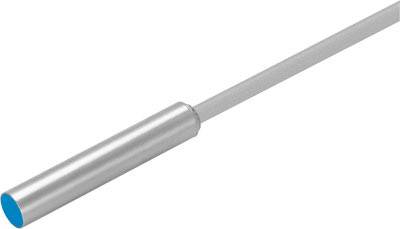 Metallisches, zylindrisches Thermoelement mit einem langen, dünnen Kabel zur Temperaturmessung in technischen Anwendungen.