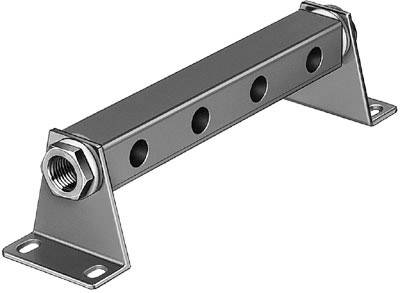 Metallkonstruktion mit quadratischem Hohlprofil, seitlichen Befestigungswinkeln und vier Bohrungen entlang der oberen Fläche.