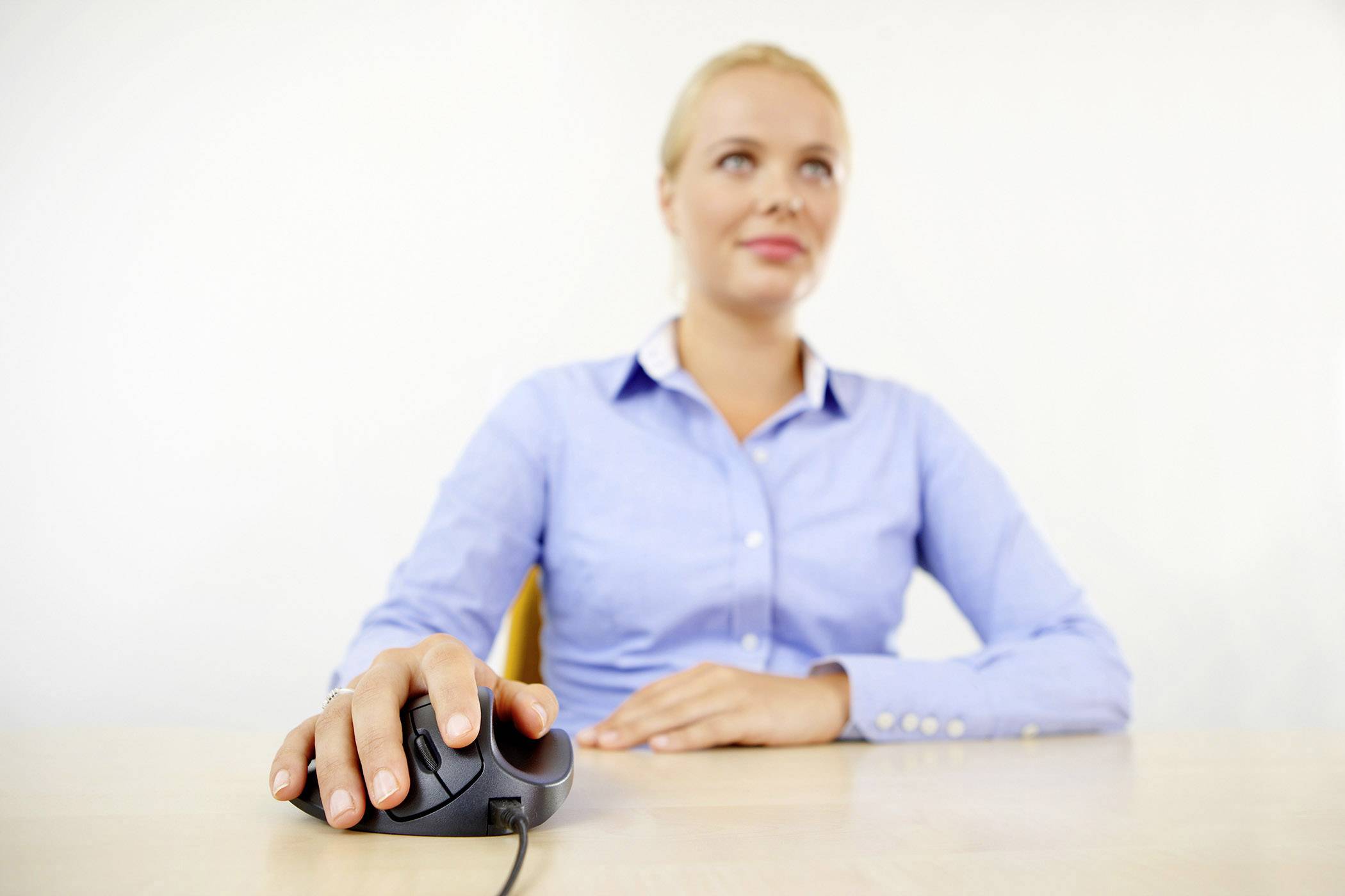 BakkerElkhuizen HandShoeMouse S Maus USB BlueTrack Schwarz 3 Tasten 1500 dpi Ergonomisch