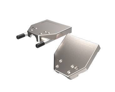 Zwei metallische, sechseckige Platten mit Griffen und Schraubenlöchern, vermutlich Teile einer technischen Vorrichtung.