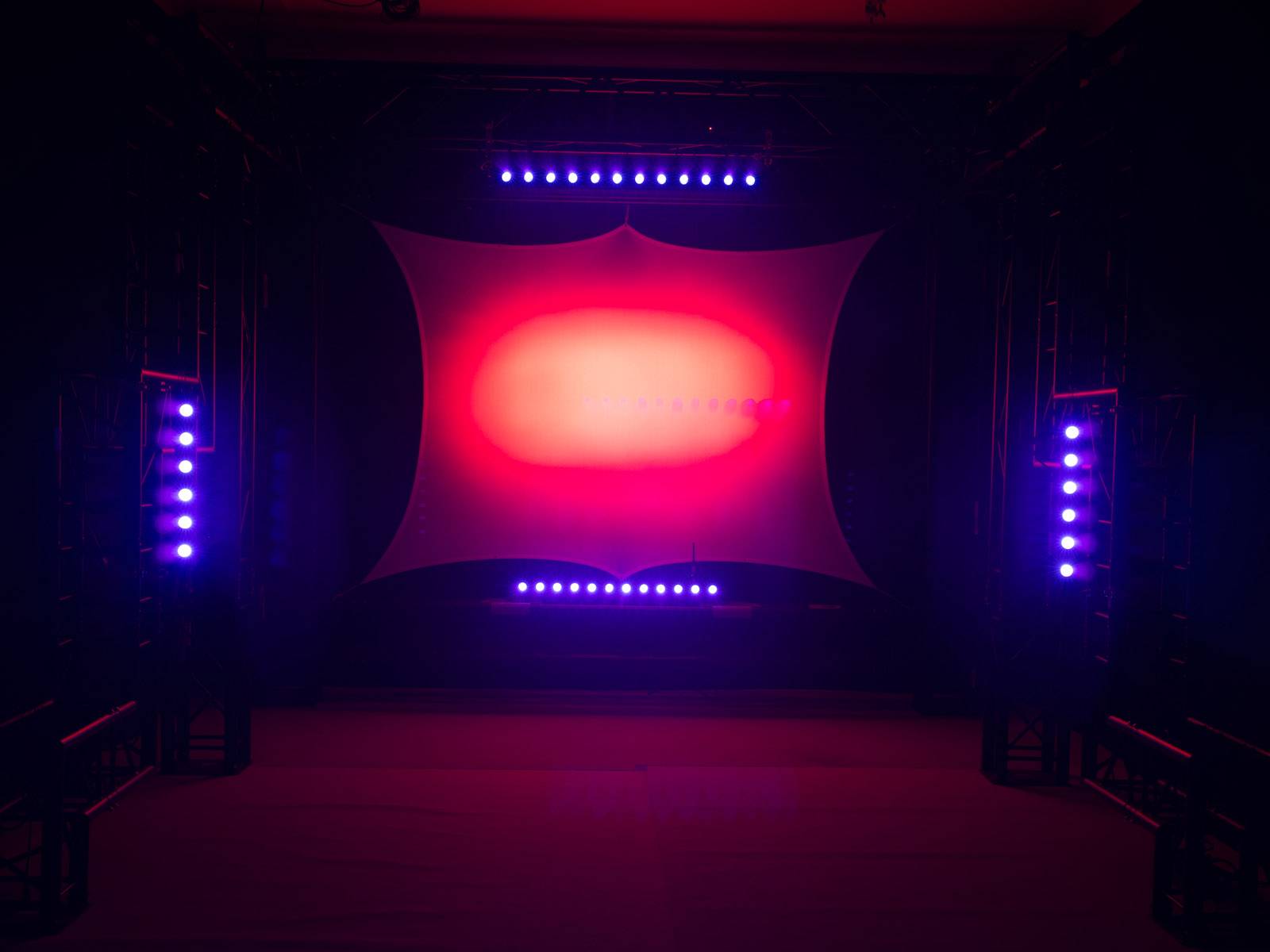 Eurolite BAR-6 DMX LED-Effektstrahler Anzahl LEDs (Details): 6