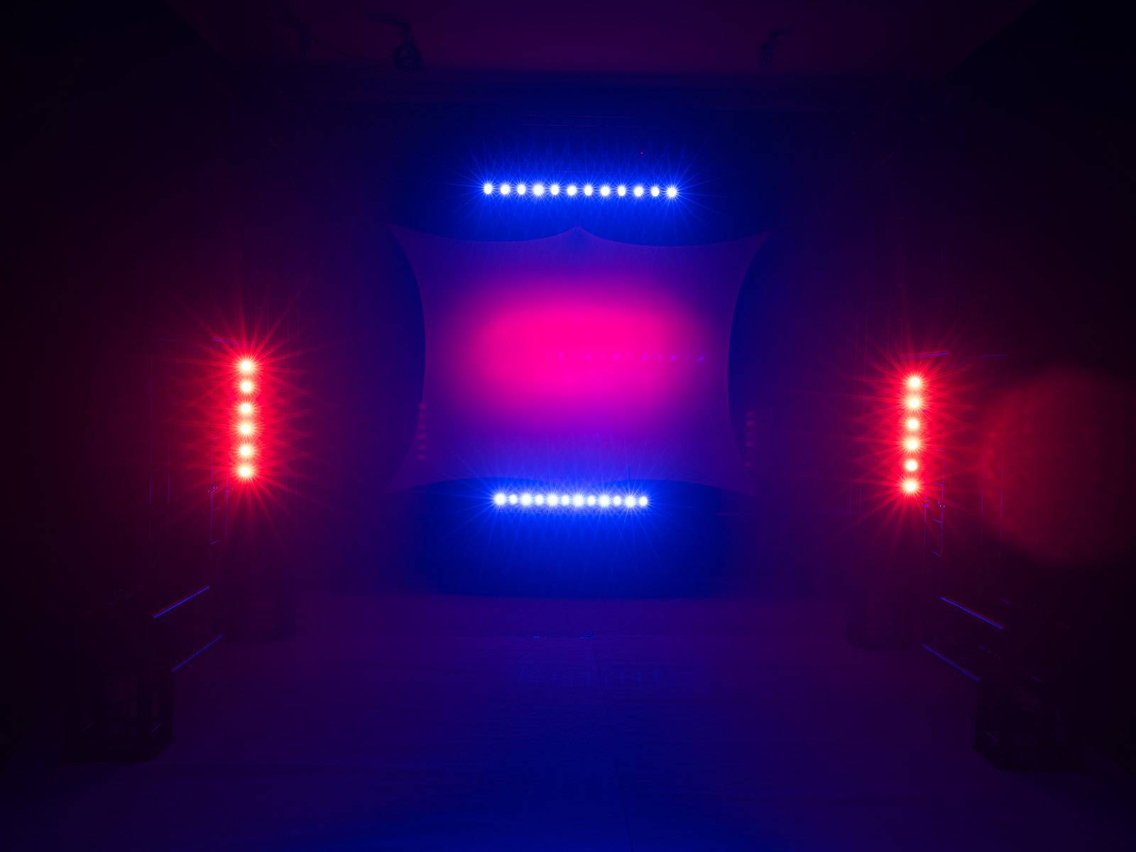 Eurolite BAR-6 DMX LED-Effektstrahler Anzahl LEDs (Details): 6