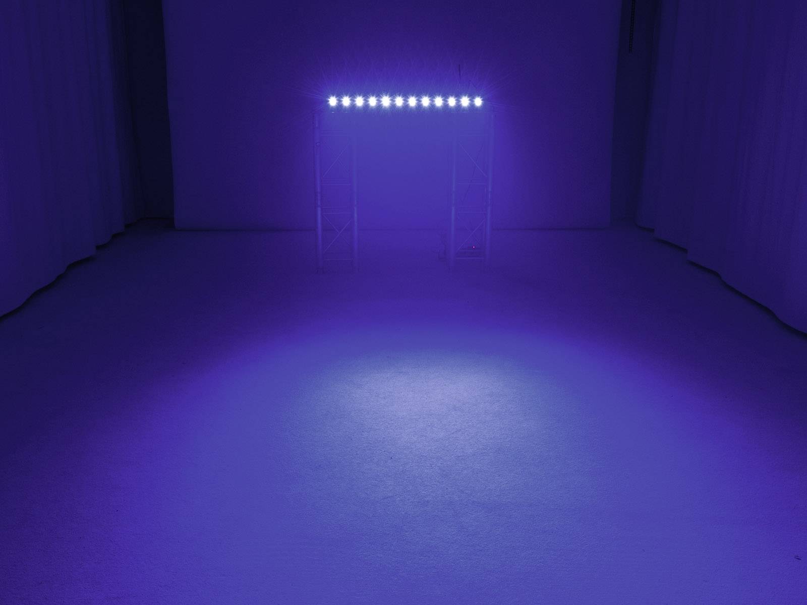 Eurolite BAR-12 DMX LED-Effektstrahler Anzahl LEDs (Details): 12