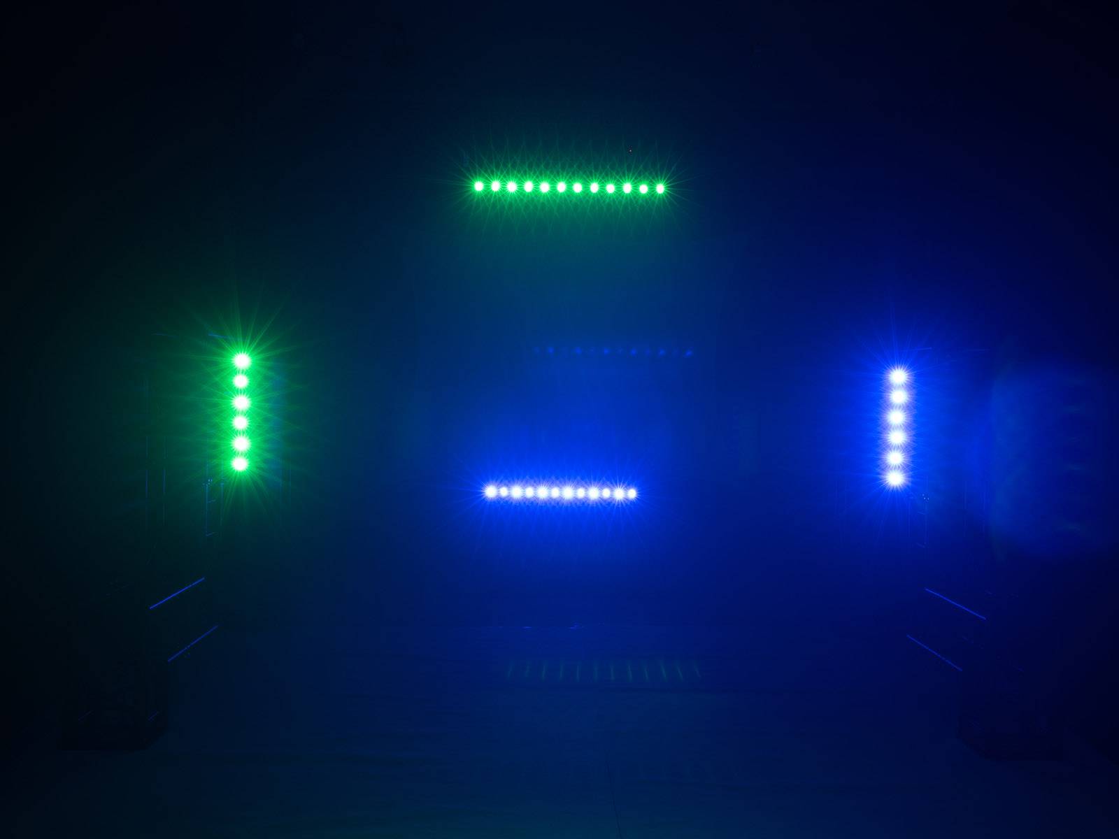 Eurolite BAR-12 DMX LED-Effektstrahler Anzahl LEDs (Details): 12