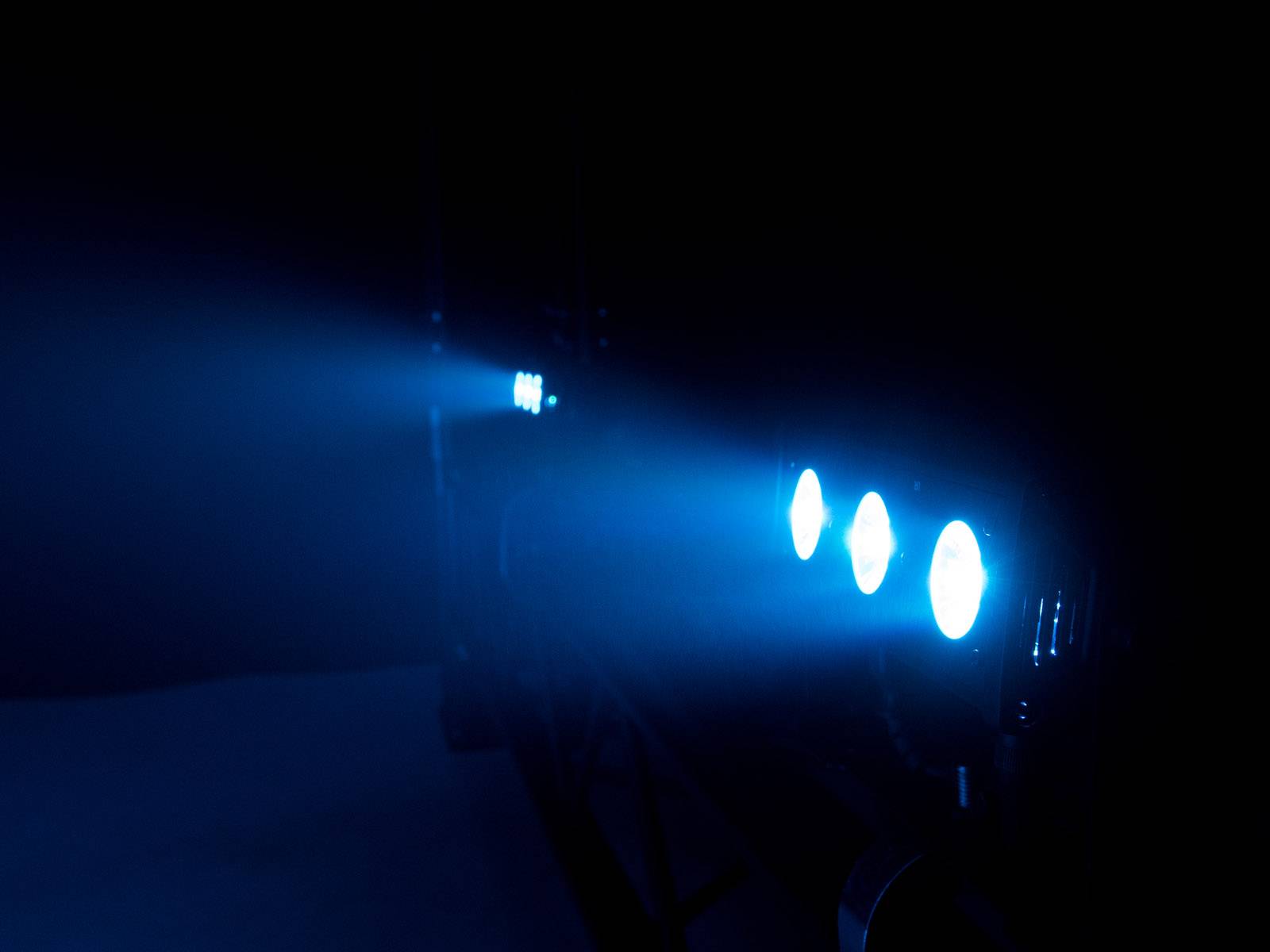 Eurolite BAR-3 DMX LED-Effektstrahler Anzahl LEDs (Details): 3