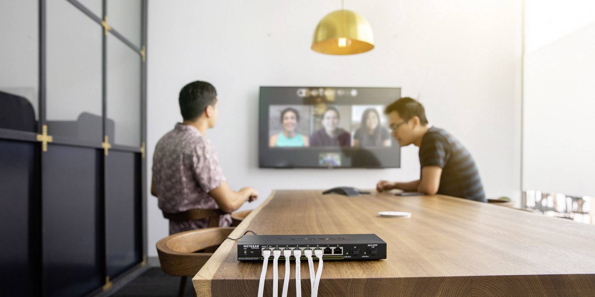 NETGEAR GS310TP-100EUS Netzwerk Switch 8 Port PoE-Funktion