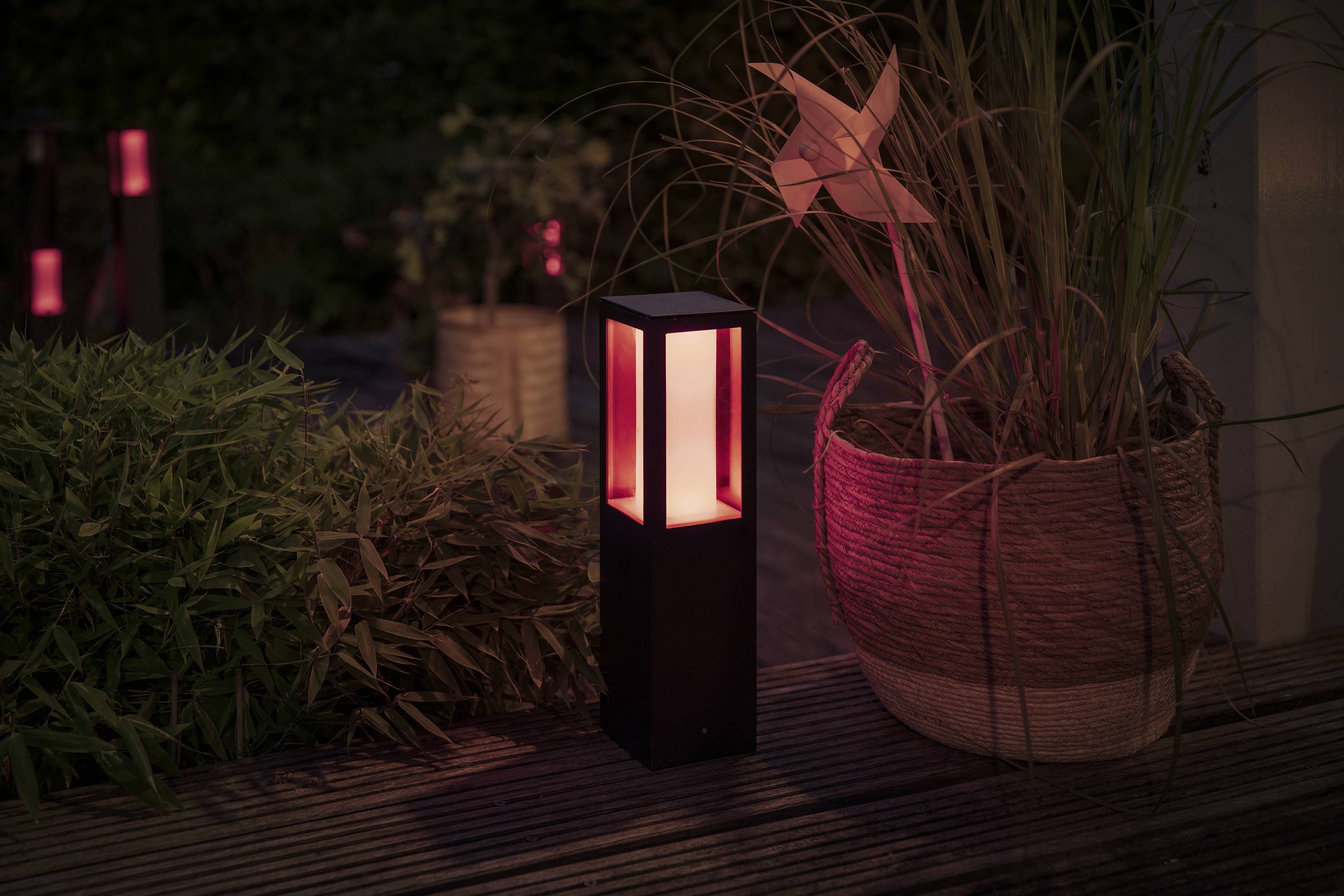 Philips LED LED-Außenstandleuchte 17431/30/P7 Impress LED fest eingebaut 16 W RGBW