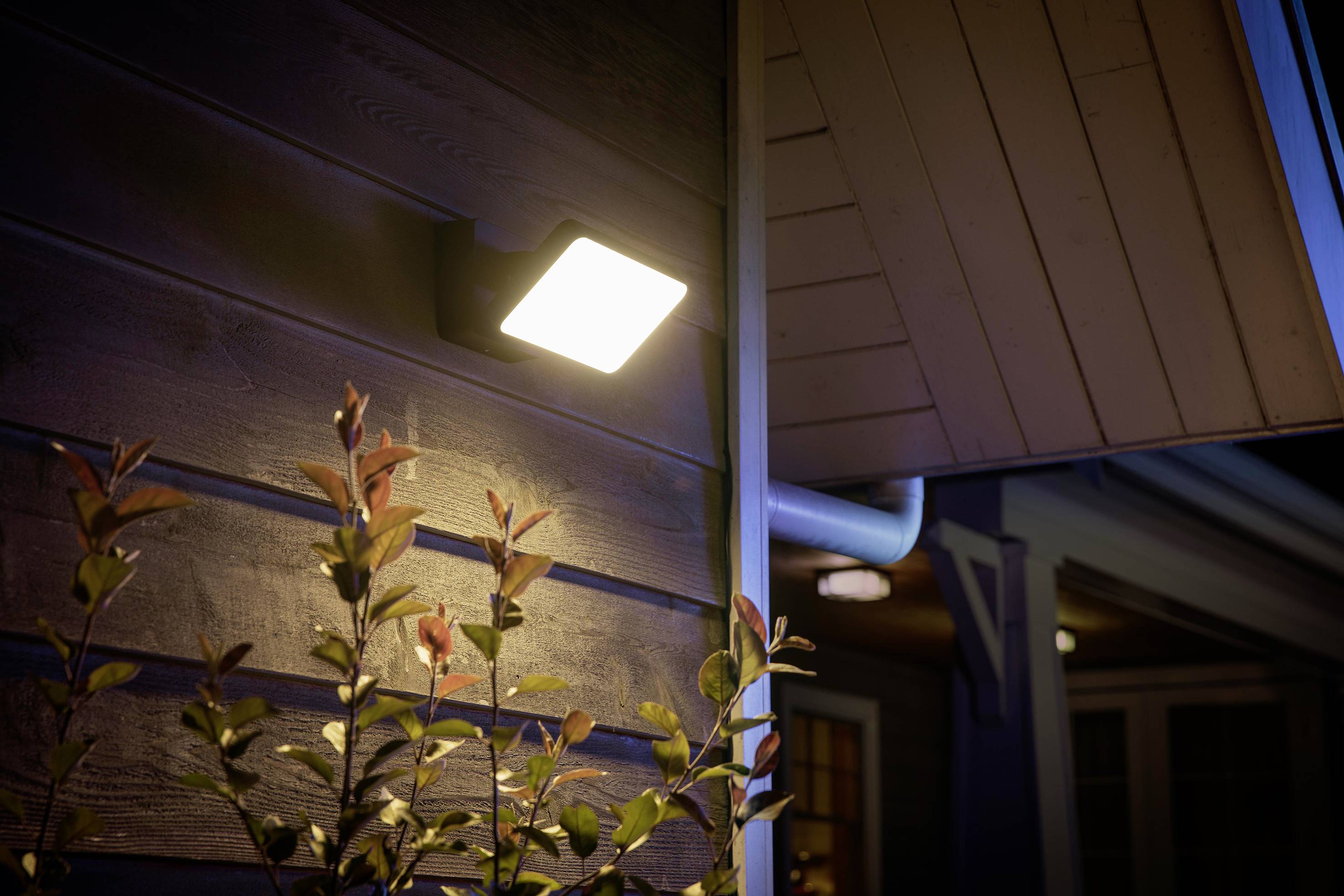 Hue LED-Außenstrahler 1743530P7 Discover LED fest eingebaut 30 W RGBW
