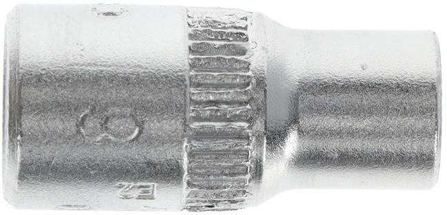 Metallische Stecknuss, zylinderförmig, mit geriffeltem Mittelteil und glatter, kreisförmiger Öffnung rechts.