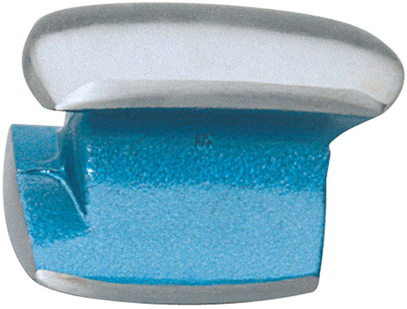 Ein blau-silbernes, metallisches Objekt mit glatter Oberfläche und asymmetrischer Form, möglicherweise ein moderner Türgriff oder Maschinenteil.