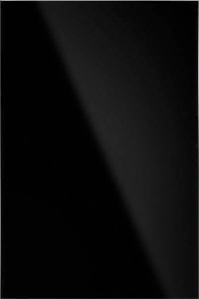 Ein rechteckiges, glänzend schwarzes Panel mit einer diagonalen Lichtsreflexion von oben links nach unten rechts.