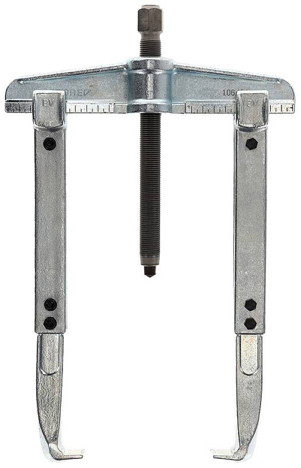 Ein Zweiarm-Abzieher aus Metall mit mittiger Schraube, verwendet zum Entfernen von Lagern oder Zahnrädern, steht aufrecht.