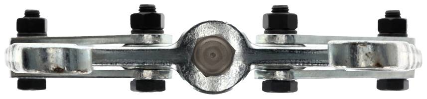 Metallverbindung mit Schrauben und Muttern, zeigt technisches Detail einer Befestigungskomponente in der Maschinenbauindustrie.