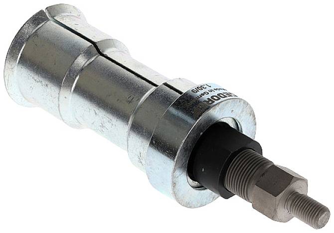 Metallisches Werkzeugteil mit zylindrischem Körper und Gewindebolzen, das für mechanische Anpassungen oder Befestigungen genutzt wird.