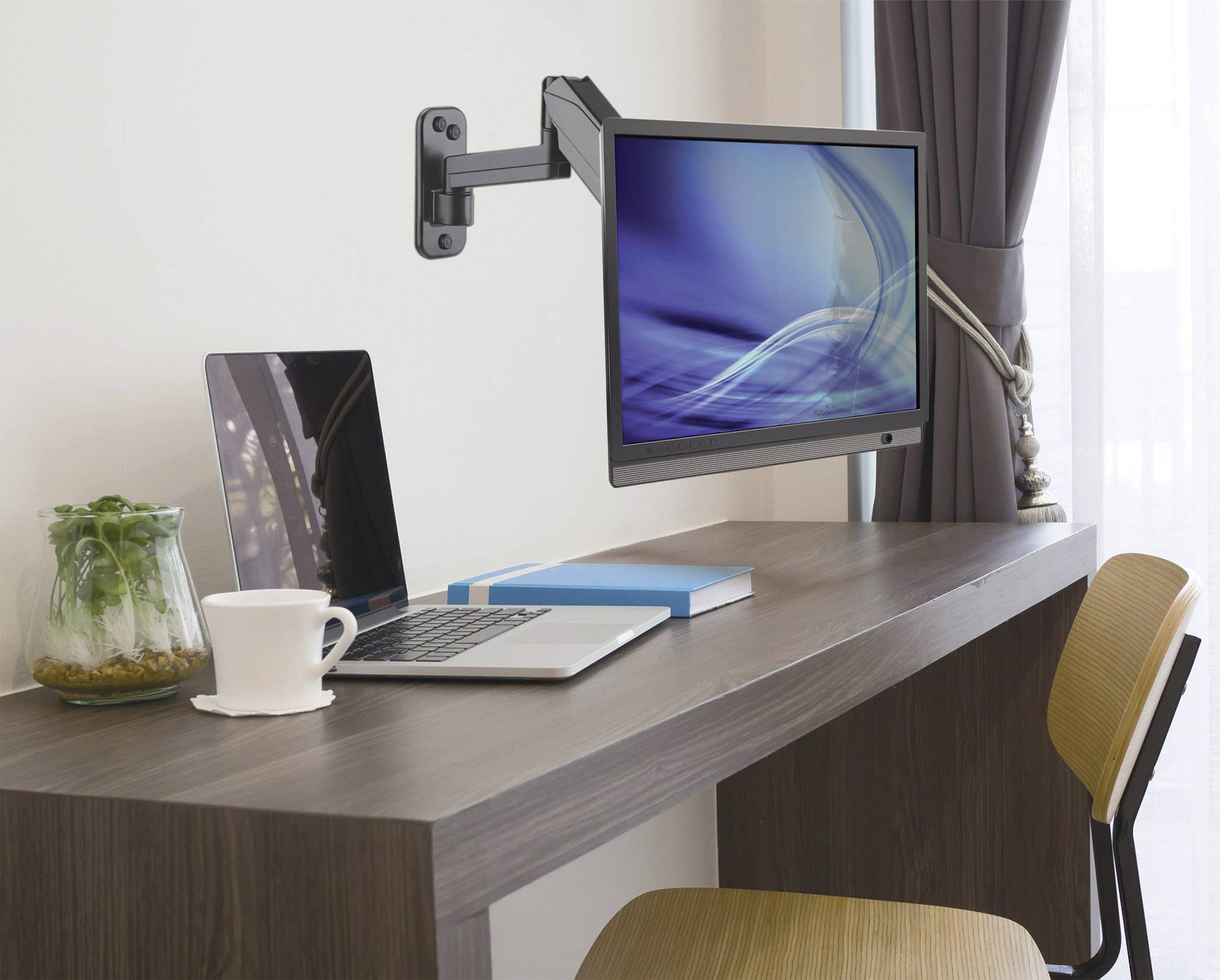 Manhattan 461610 1fach Monitor-Wandhalterung 43,2 cm (17") - 81,3 cm (32") Schwarz Drehbar, Höhenverstellbar, Neigbar, Schwenkbar