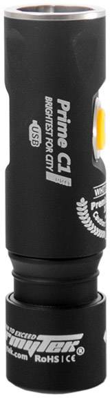 Schwarze LED-Taschenlampe mit Schriftzug 'Prime C1'. Enthält USB-Anschluss und orangefarbenen Knopf. Ideal für städtische Nutzung.